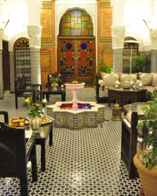 里亚德吉它摩洛哥传统庭院住宅