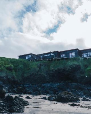 Brenna - Ocean View Apartment