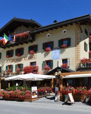 Hotel Alpina