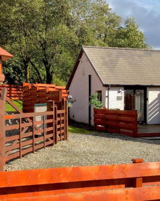 The Wee Ludging Cottage, Rashfield, by Dunoon