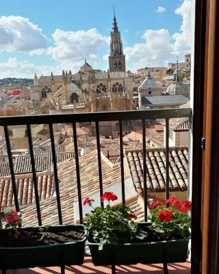 Apartamento PRANA Junto al Alcázar