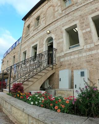 Haifa Hostel