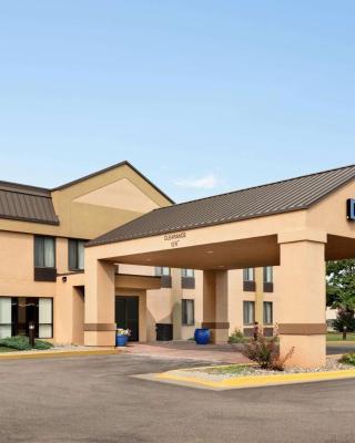 Days Inn by Wyndham Fargo