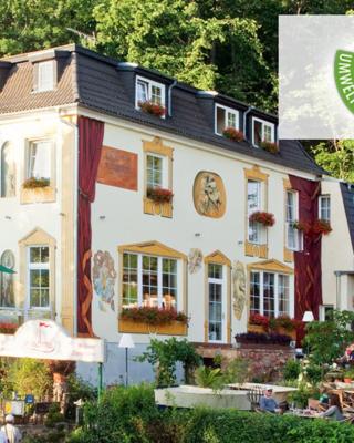 Strandhotel Buckow gut-Hotels SEE