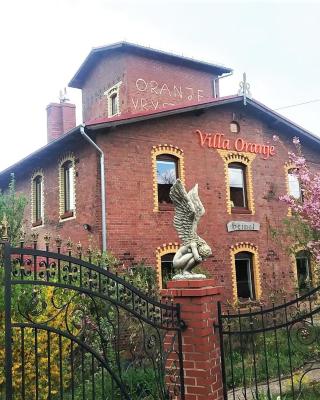 Villa Oranje