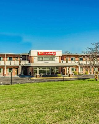 Econo Lodge Lexington Downtown near I-81