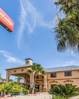 Econo Lodge Inn & Suites Corpus Christi