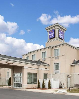 Sleep Inn & Suites Sheboygan I-43