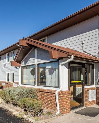 Rodeway Inn Cheyenne I-80 East