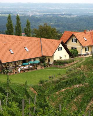 Weingut Albert, Familie Cramer