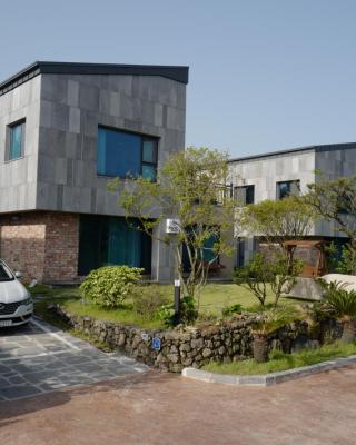 Jeju TheRiche Pension