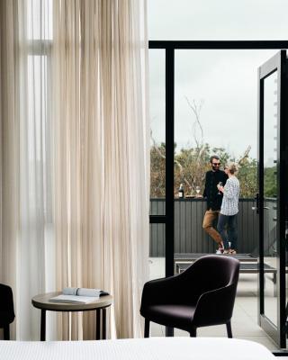 Quarters at Flinders Hotel