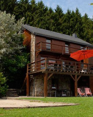 Duplex Chalet in Rendeux Ardennes with Sauna and Terrace