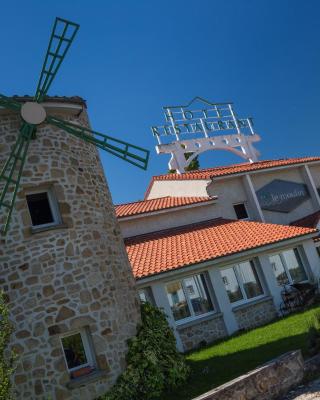 LOGIS Hôtel Le Moulin Des Gardelles