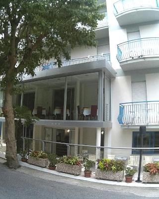 阿祖罗酒店