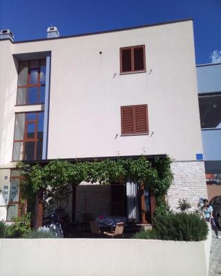 Apartman Edi