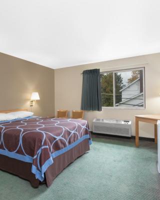 Northwoods Inn and Suites