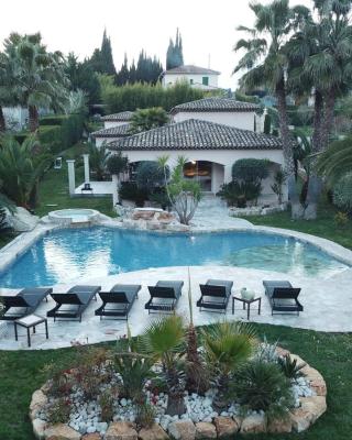 Luxueuse villa piscine et jacuzzi