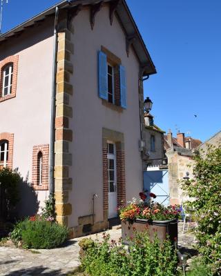 Le gîte clos Monade