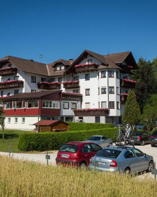 Hotel Alpenblick Attersee-Seiringer KG