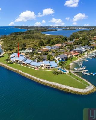 Peninsula Court 6 - LJHooker Yamba