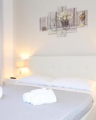 Unique luxury apartment and rooms