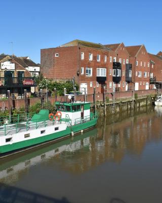 Boatyard View