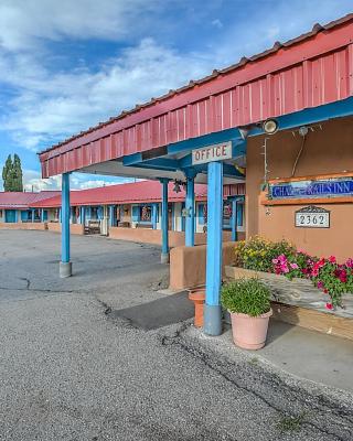 Chama Trails Motel