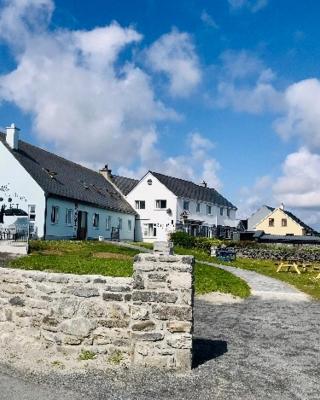 Brú Radharc na Mara - Sea View Hostel