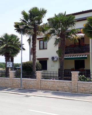 Funtana Apartments Budinjaš