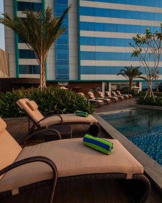 Avenzel Hotel & Convention Cibubur