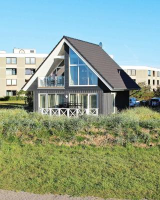 8 person holiday home in Wendtorf