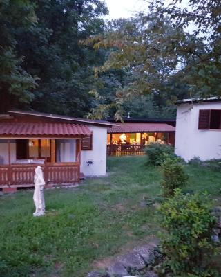 CROTTO CARACO APPARTAMENTI BUNGALOW CHALET