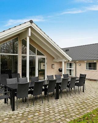 12 person holiday home in Hasselberg