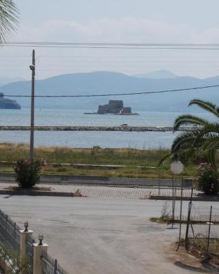 Villa with the view of Palamidi and Bourtzi