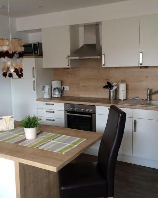 Moderne-Ferienwohnung-in-ruhiger-Lage