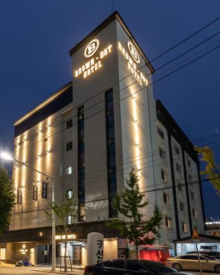 Brown Dot Hotel Seong Seo