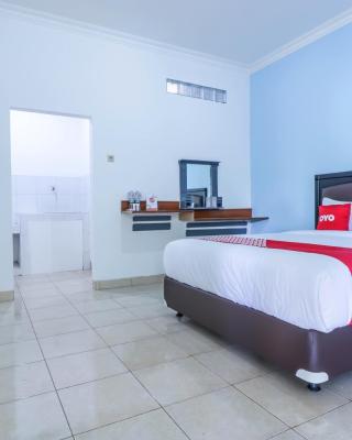 OYO 1755 De'balcon Accomodation Near Ngurah Rai Airport