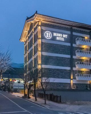 Brown Dot Hotel Gyeongju