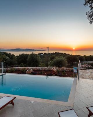 Fiscardo Luxury Stone Villa Alex ,with sunset view!