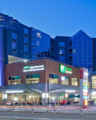 Holiday Inn Express Vancouver-Metrotown (Burnaby)