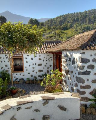 HolidaynorthTenerife Casa rural Montiel