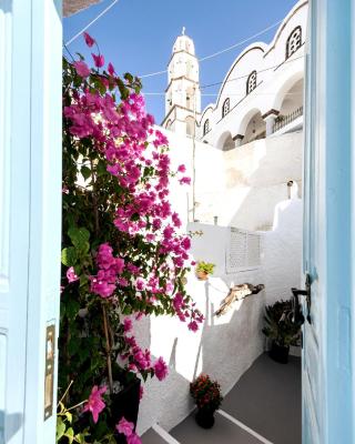 Santorinian Lava House