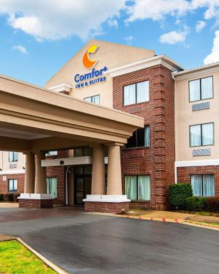 Comfort Inn & Suites Pine Bluff