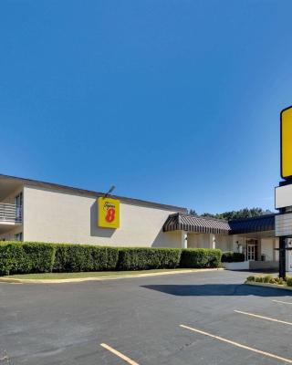 Super 8 by Wyndham Fort Smith