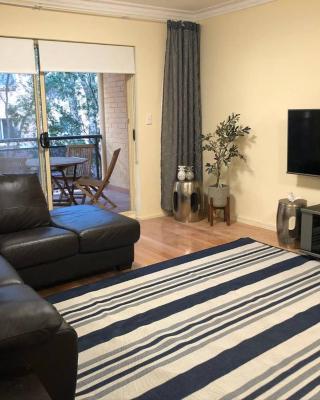 Escape to Strathfield for 8 guests