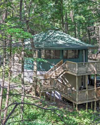 Unique Gatlinburg Cabin Decks, Hot Tub, Fire Pit