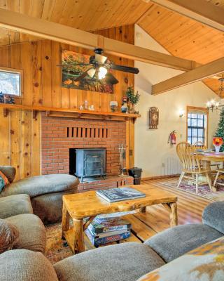 Hot Tub and Deck Big Bear Gem Near Resorts!
