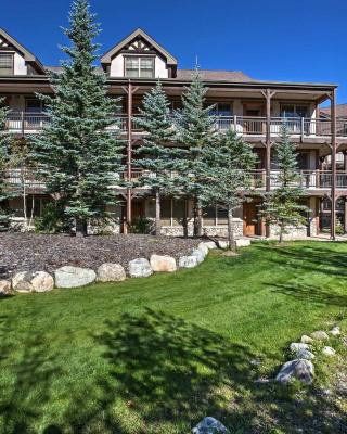 Mountain Condo Half Mi to Breckenridge Ski Slopes