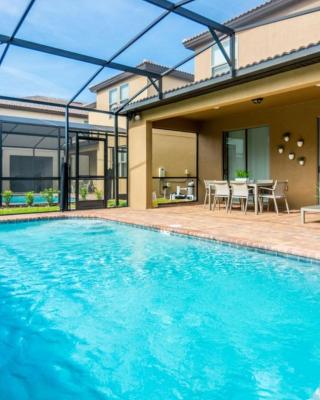 Fabulous Home with Pool at Solterra Resort ST5501